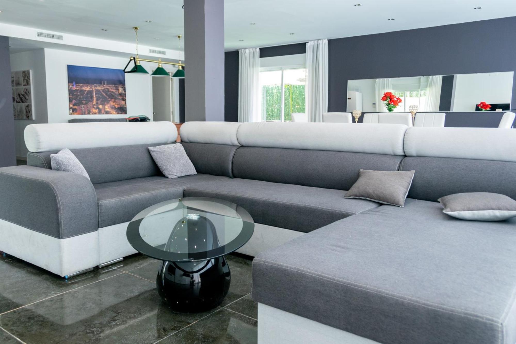 Luxurious Marly Ii * Castelldefels